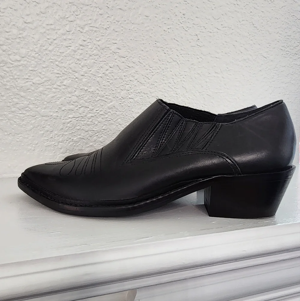 Gianni Bini "Let's Dance" black ankle western bootie shoe - Picture 2 of 6